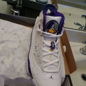 Jordan 6 Rings Lakers Edition size 9.5